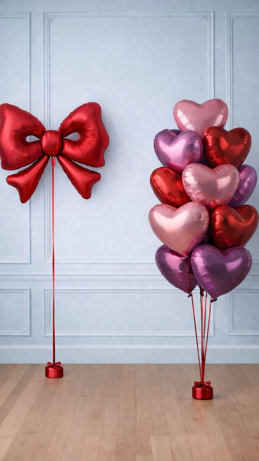 Ramo de globos corazones y lazo rojo