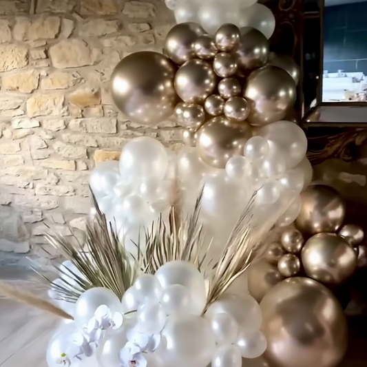 Guirnalda de globos café con leche perla para la boda