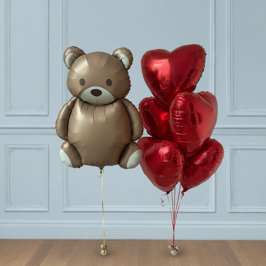 Ramo de globos corazones con helio