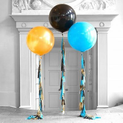 Tres Globos Gigantes