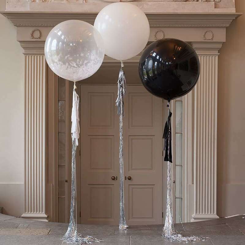 Tres Globos Gigantes