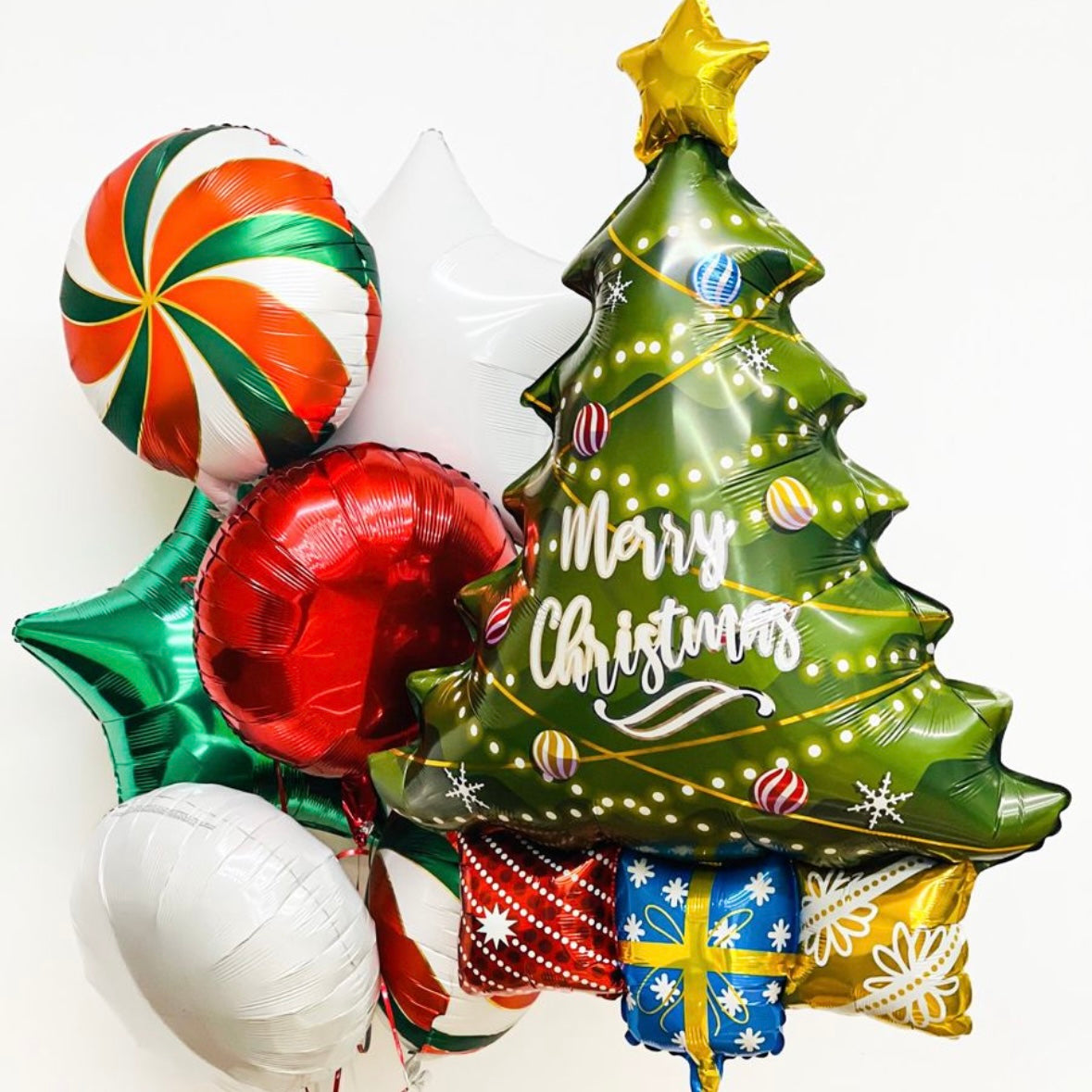Ramo de globos con Árbol