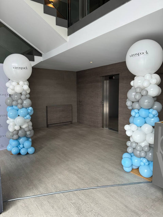 Columnas de globos en estilo orgánico