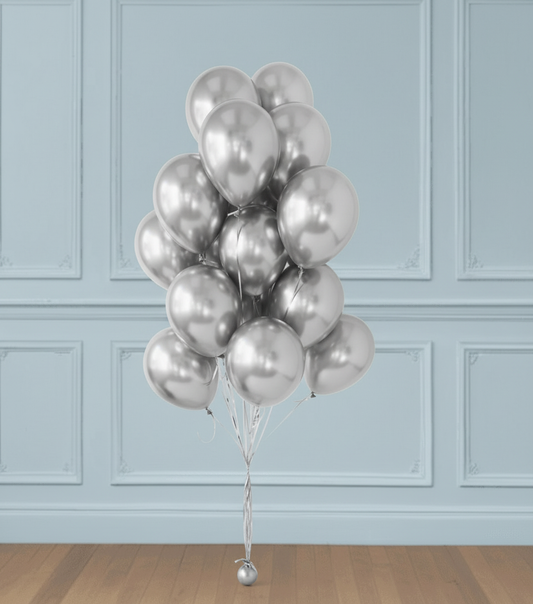 Ramo de globos plateados con helio