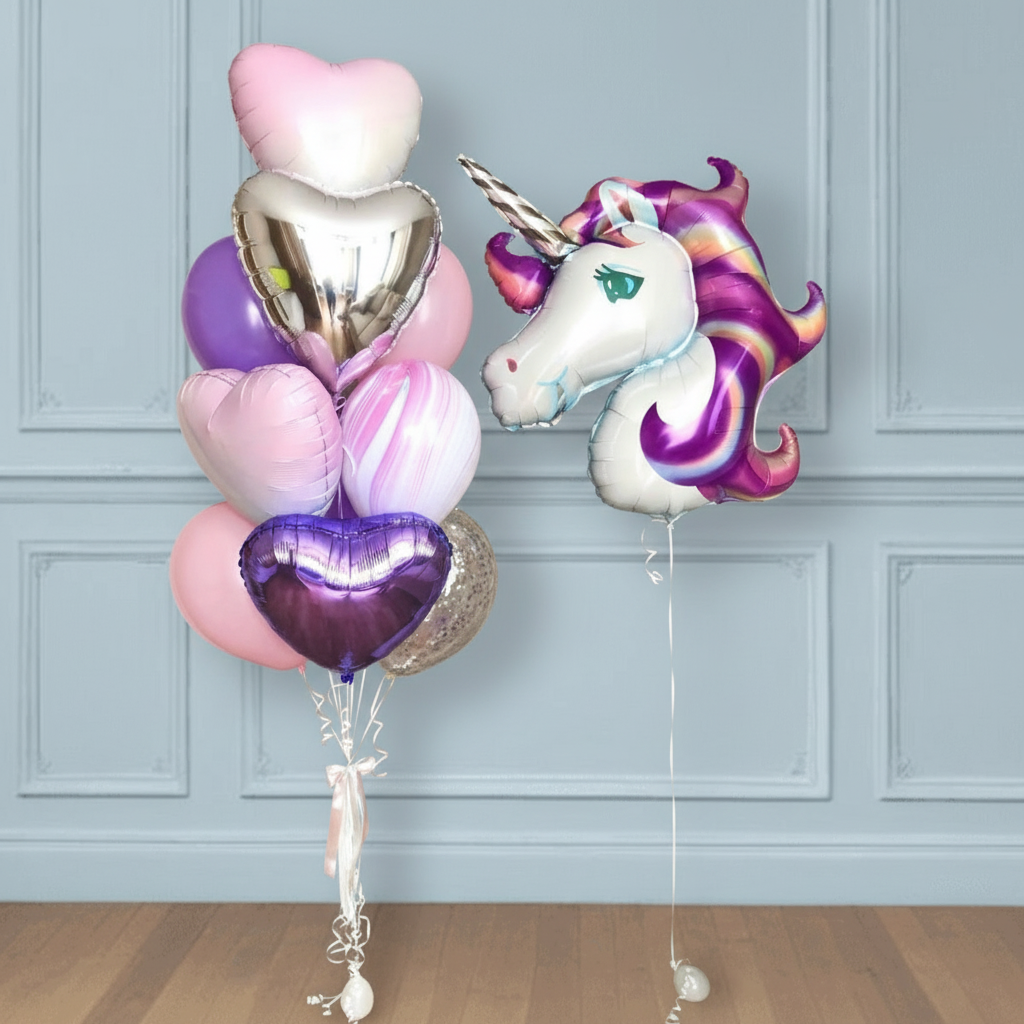 Globo unicornio y corazones