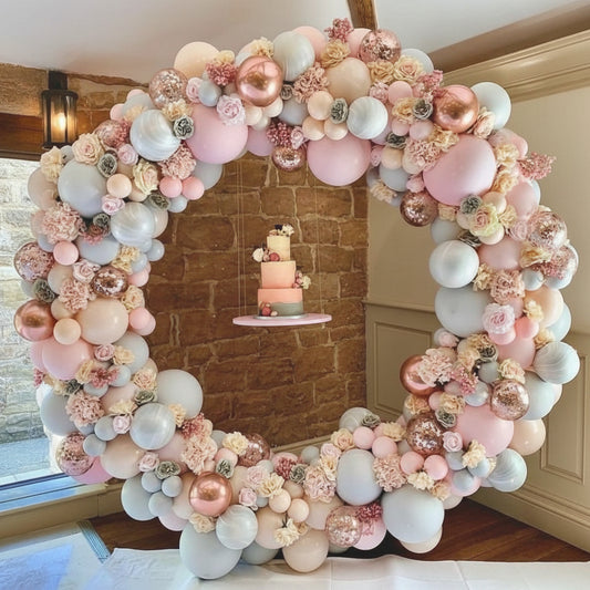 Arco de Globos Premium con Soporte para Tarta