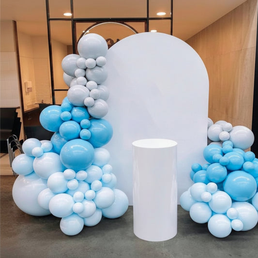 Arco de Globos Azules Mate y Blancos