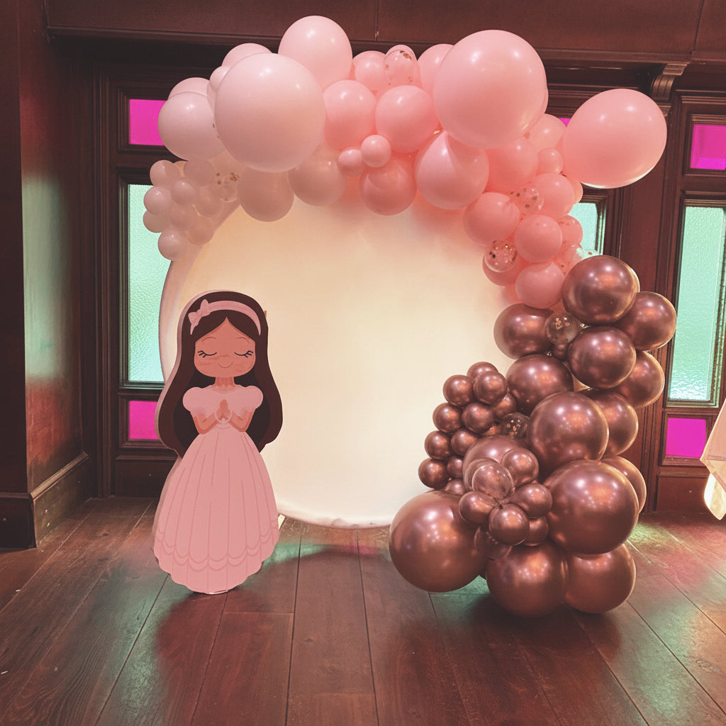 Arco de Globos Cromados con Figura de Niña