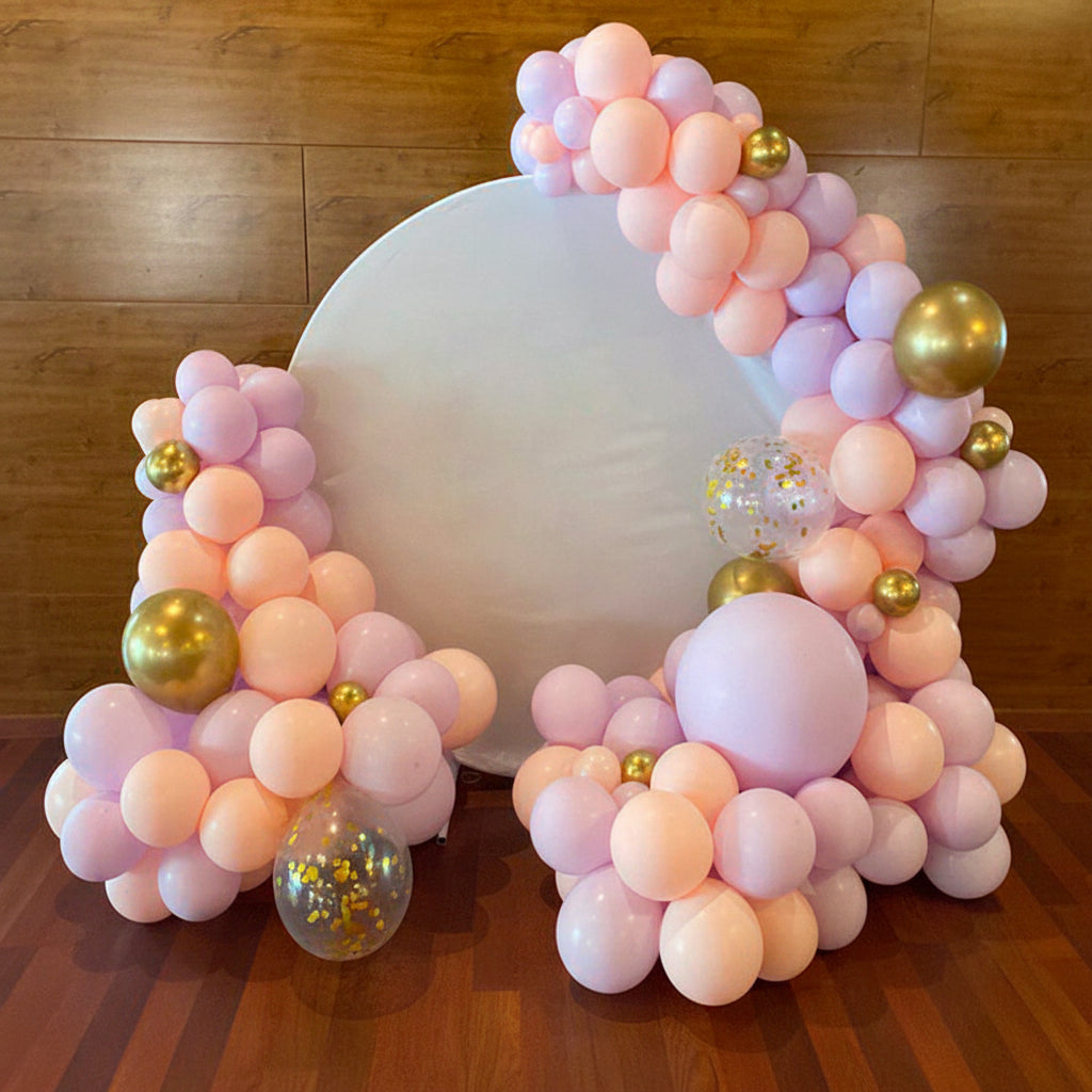 Arco de globos con fondo y personalizacion