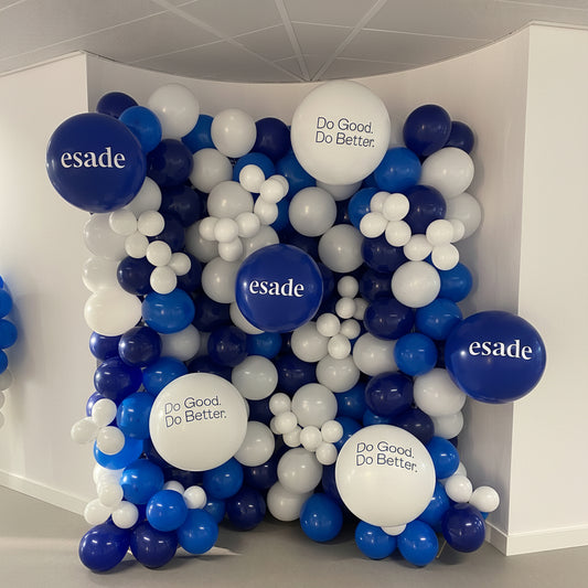 Muro de prensa con globos gigantes personalizados
