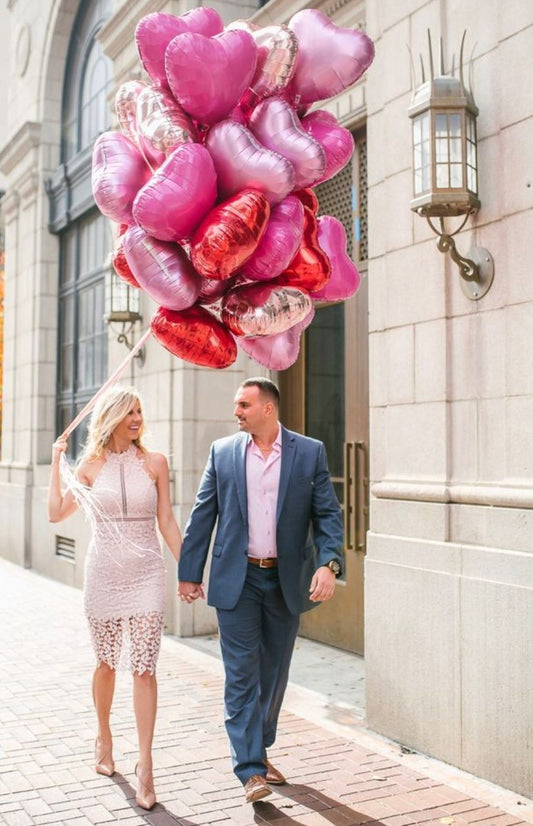 Globos de corazones multicolores para el 14 de febrero